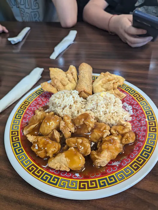 Hunan Garden Chinese Restaurant 3