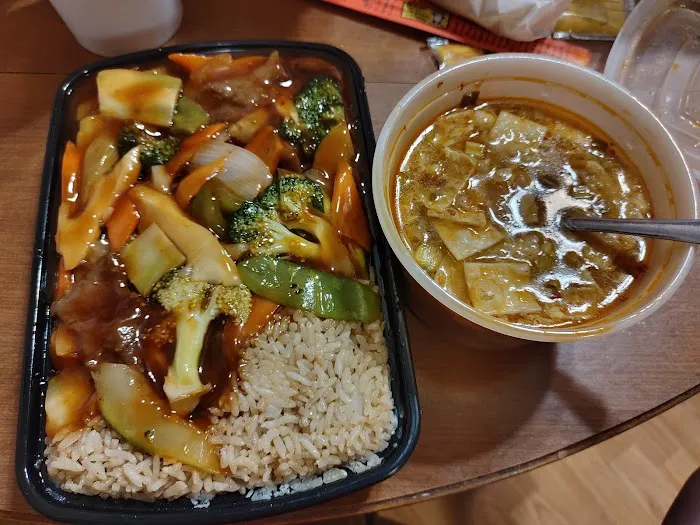 Rainbow House Asian Bistro 1