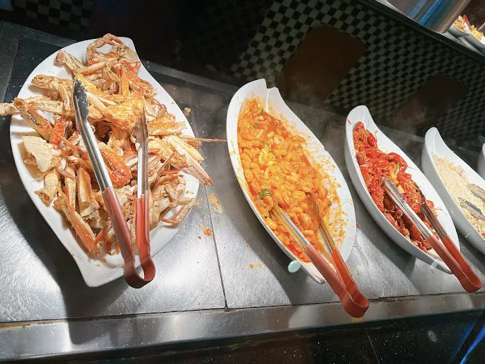 Golden Dragon Buffet 2