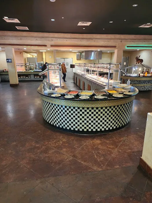 Golden Dragon Buffet 4