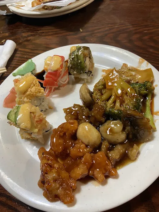 Golden Dragon Buffet 8