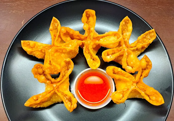 Pao Peng Asian Cuisines LLC 8