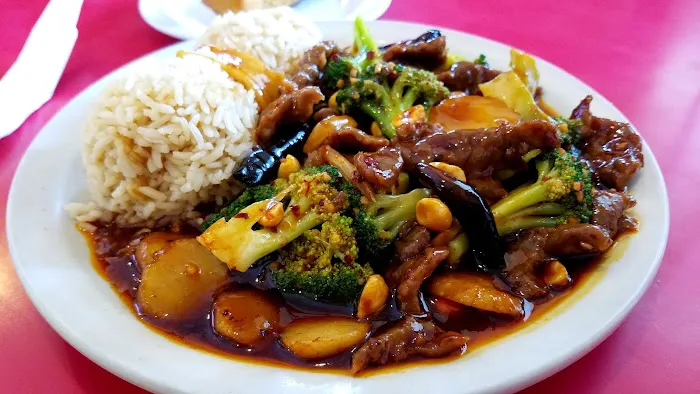 Mong Dynasty Restaurant 3
