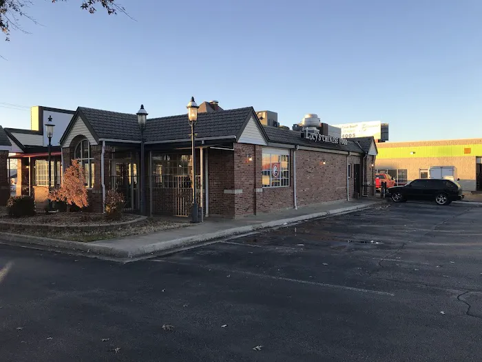 Lucy's Chinese Food 7