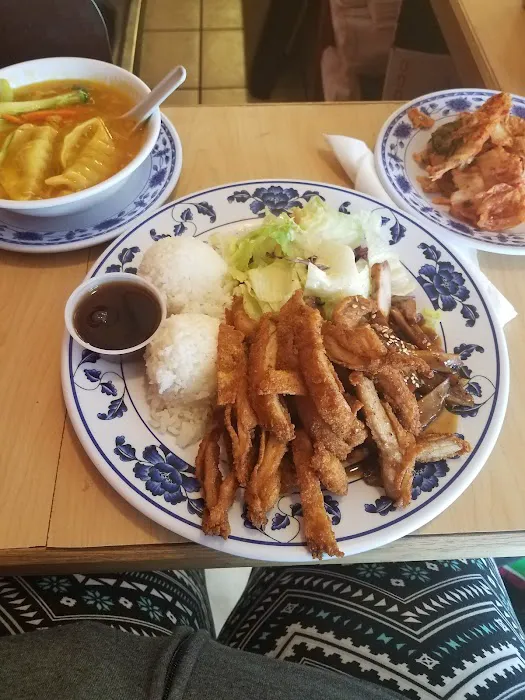 Red Dragon Teriyaki Restaurant 7