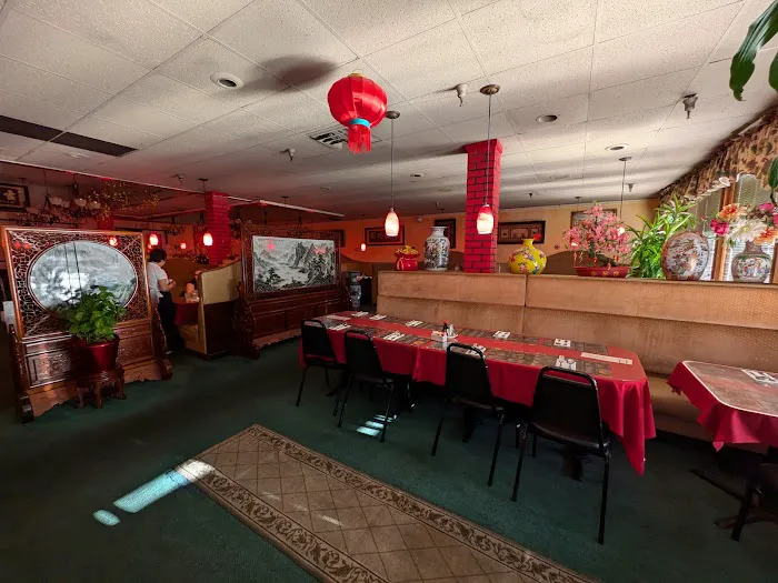 Yen Ching Restaurant 3