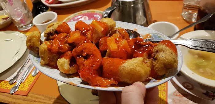 Four Seasons Chinese Restaurant 3