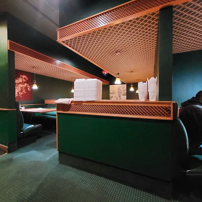 Four Seasons Chinese Restaurant 6