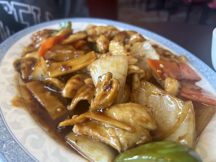 Lucky Star Chinese Restaurant 6