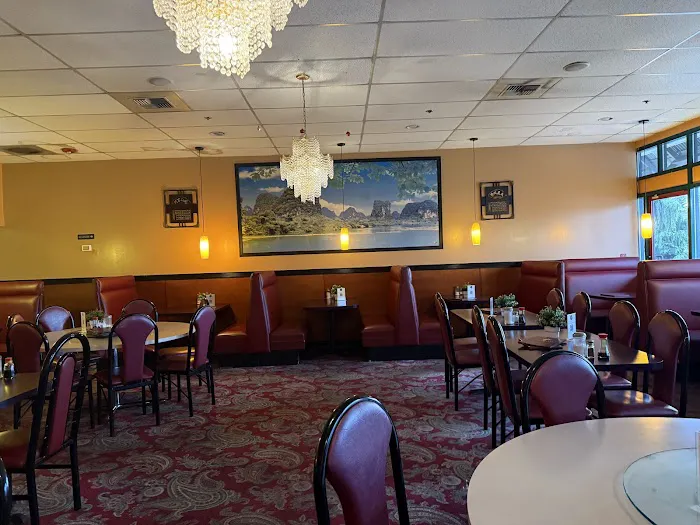 Lucky Star Chinese Restaurant 4