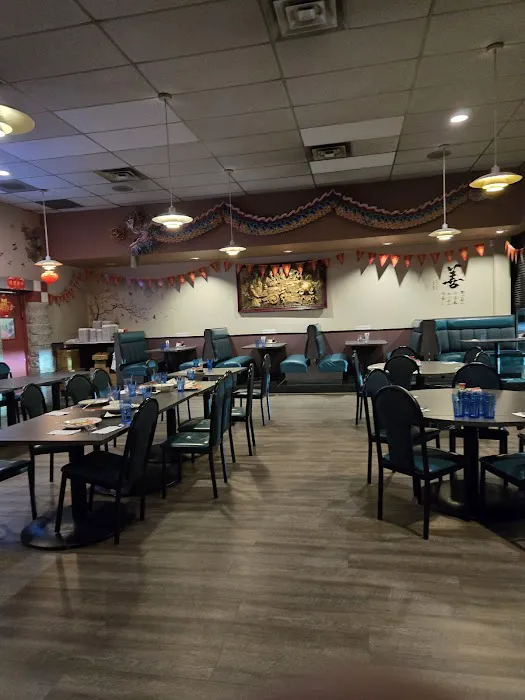 Dragon's Bistro 7