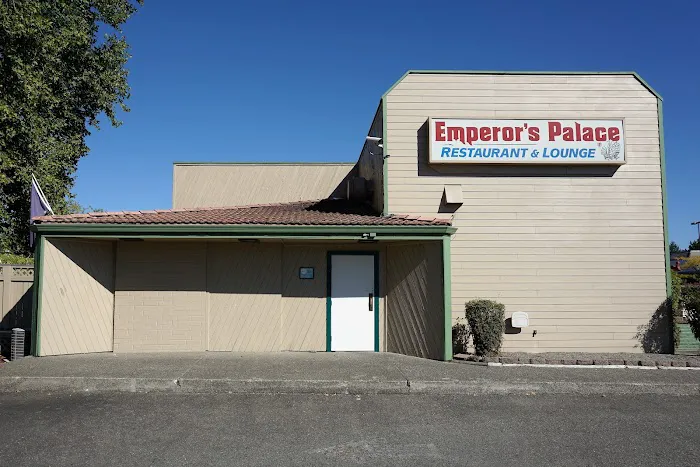 Emperor's Palace Restaurant 3