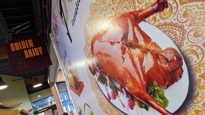 Golden Daisy Restaurant 8