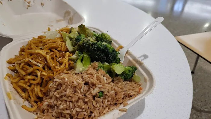 Manchu Wok 3