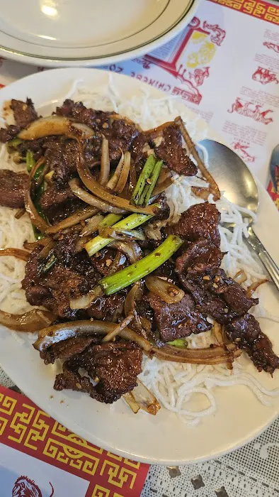 Little Peking Chinese Restaurant 4