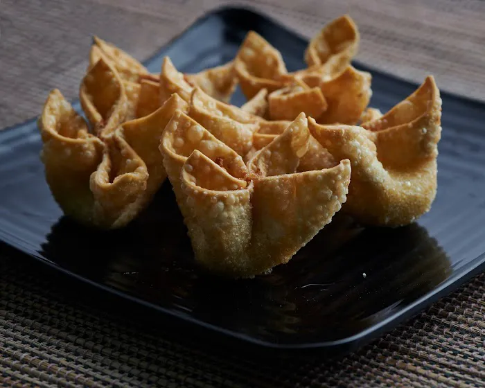 Pau's Asian Kitchen 8