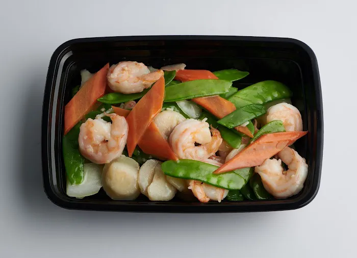 Pau's Asian Kitchen 7