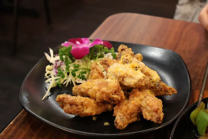Yum Yum Cafe 4