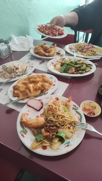 Golden Lion Chinese Restaurant 2