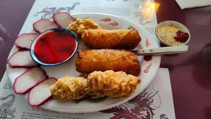 Golden Lion Chinese Restaurant 7