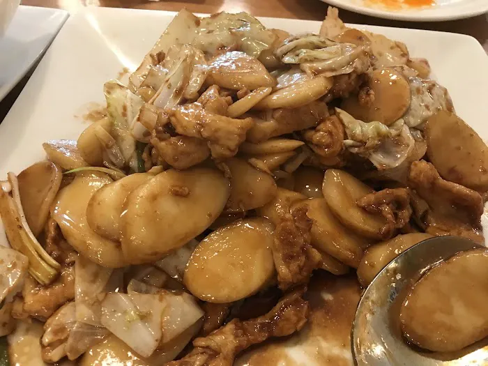Yang's Kitchen 8