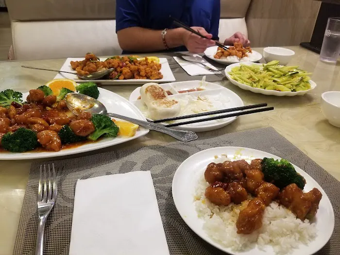 Taste Wei Chinese & Japanese Restaurant 9