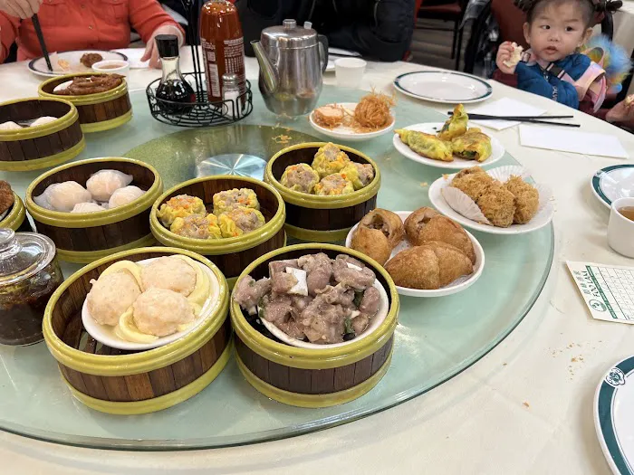 Foo Lam Chinese Restaurant 8