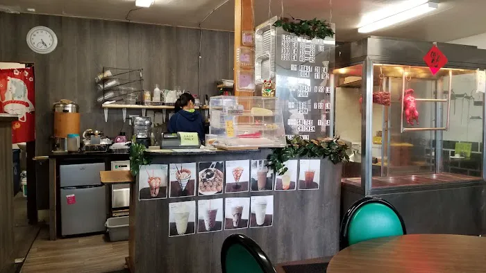 Golden Daisy Restaurant 7