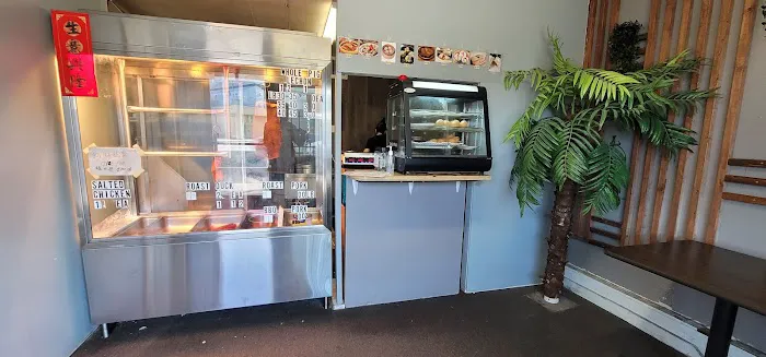 Golden Daisy Restaurant 8