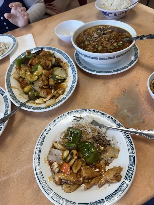 Joy Luck Restaurant & Take Out 3