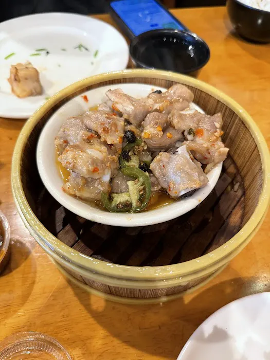Top Gun Seafood Restaurant 8