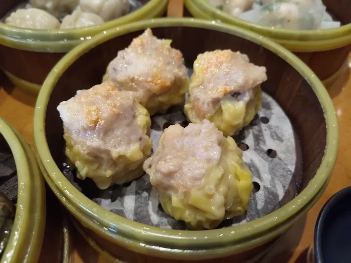 Top Gun Seafood Restaurant 10