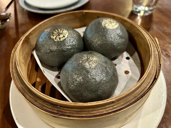 Baron's Sino Kitchen & Bar 4