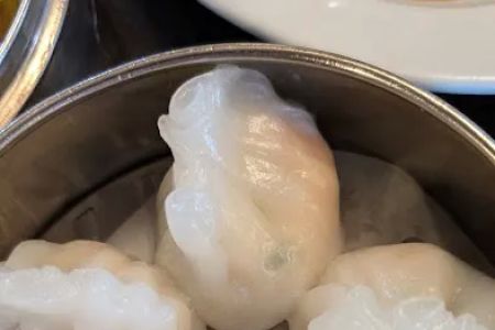 T & T Seafood Restaurant