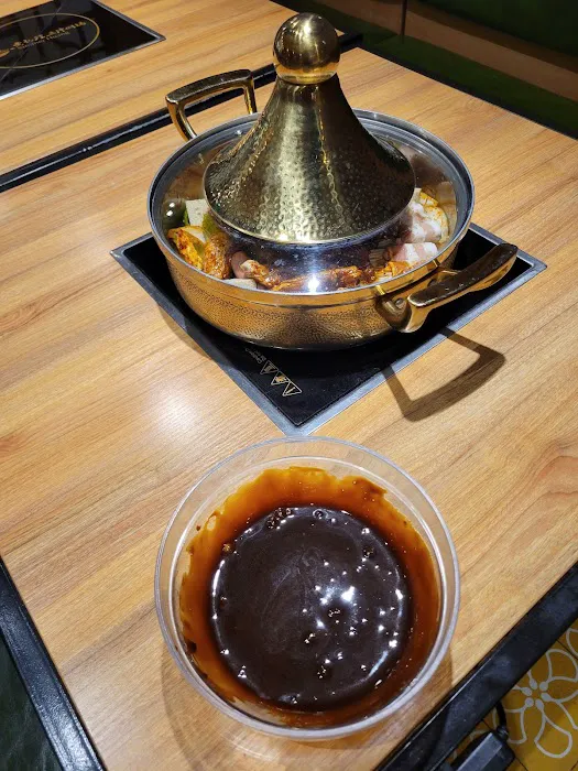 Simmer Huang 7