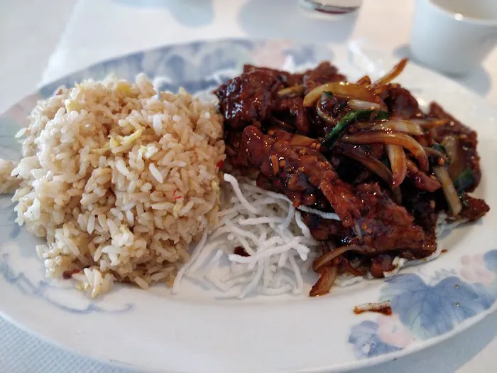 Golden House Chinese Cuisine 9