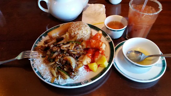 Lucky Dragon Restaurant 2