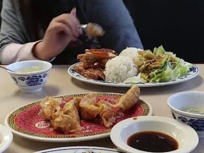 Lucky Teriyaki Restaurant 0
