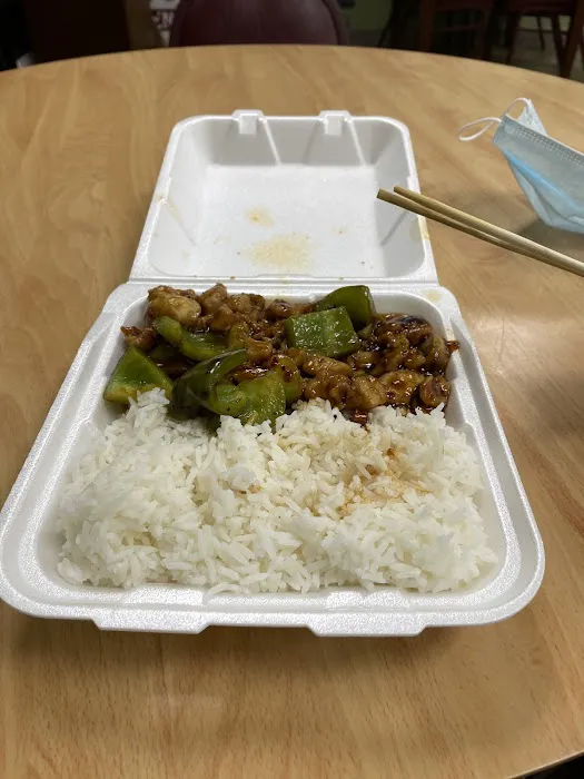 Q Q Li's Chinese Cuisine 6