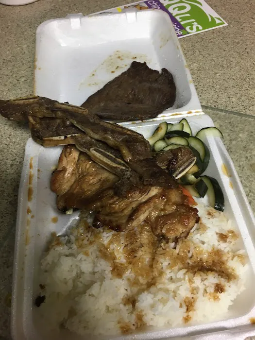 Q Q Li's Chinese Cuisine 8