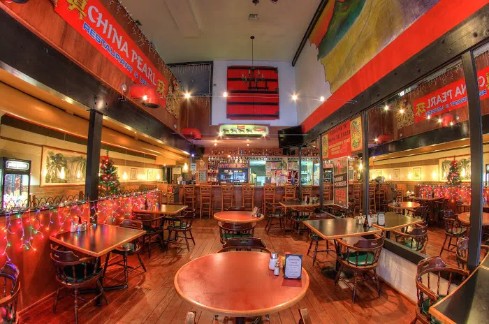 China Pearl Restaurant [UNDER NEW MANAGEMENT] 10