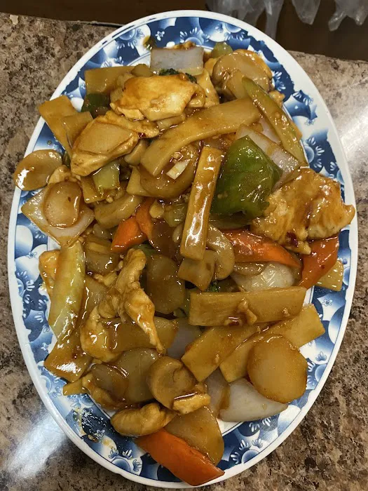 Grand Wok Chinese Kitchen 8