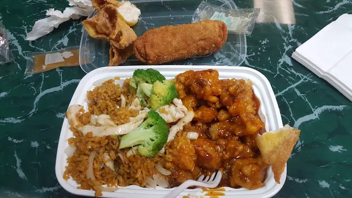 Happy Wok 5