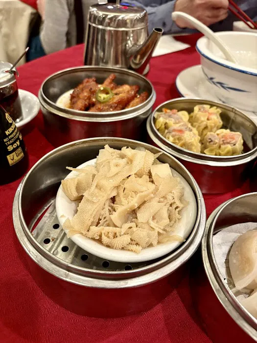 Lu Lu Seafood & Dim Sum 8
