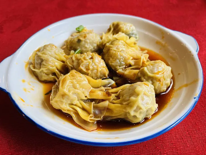 Lu Lu Seafood & Dim Sum 10