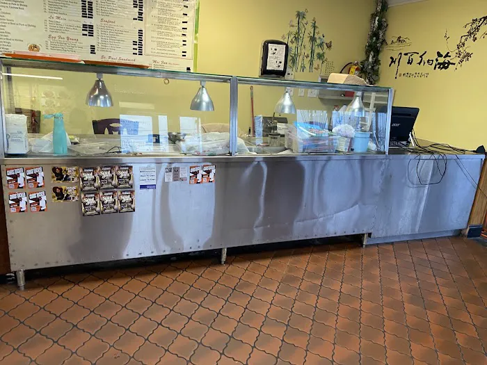 Saint Louis Kitchen (St Louis Kitchen on Natural Bridge) 1