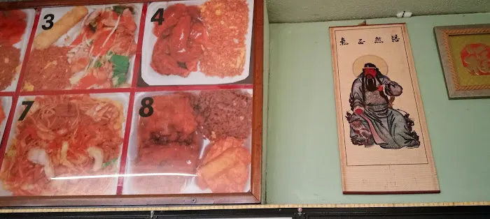 Egg Roll Kitchen 10