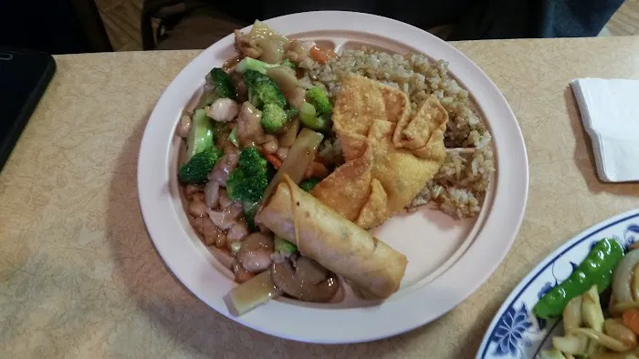 Hong Kong Restaurant 6