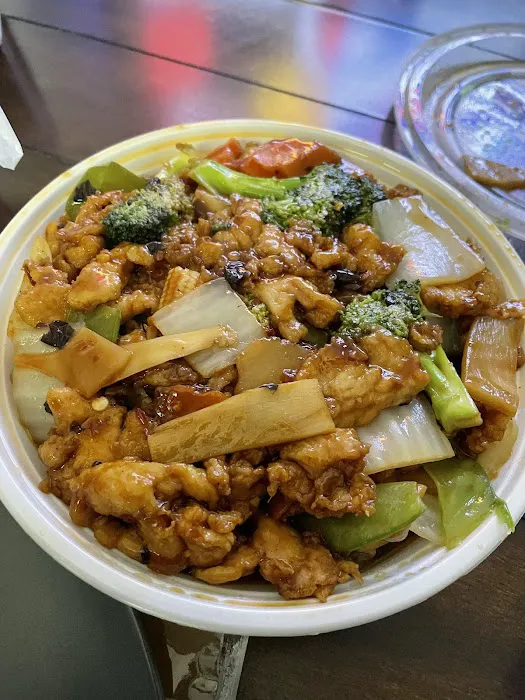 New Ho's Chinese Kitchen 6