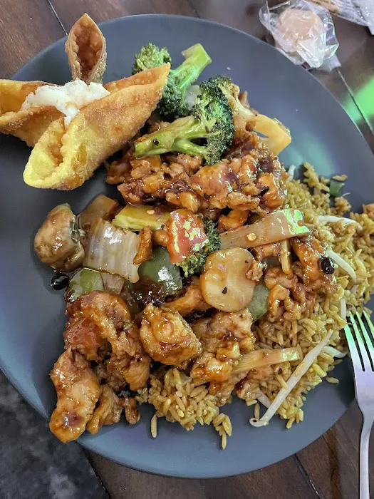 New Ho's Chinese Kitchen 8